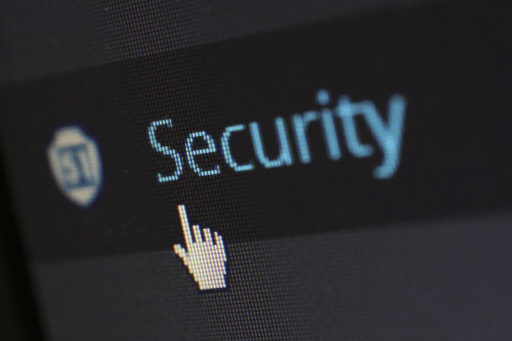 Browser privacy concept showing protection of local browsing data on a shared computer.